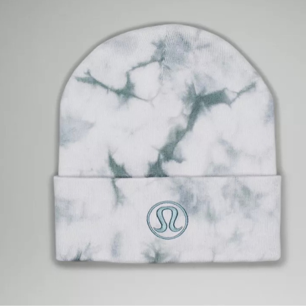 lululemon athletica - Warm Revelation Beanie 
(L/XL) (Tie-dye)